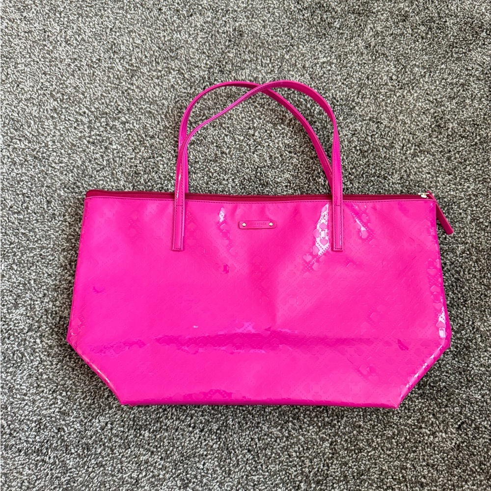Kate Spade New York Snap Dragon Emerald Avenue Sophie Pink Tote Bag